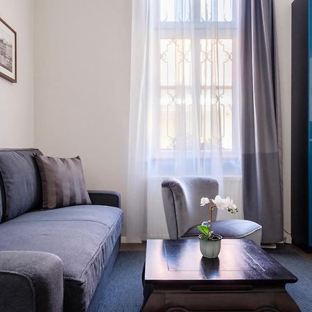 Andrassy Garden Apartment In Center Budapest Exteriör bild