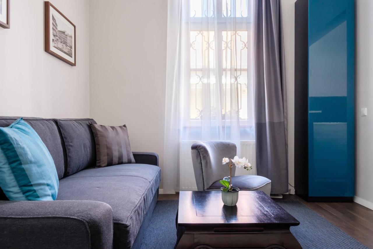Andrassy Garden Apartment In Center Budapest Exteriör bild