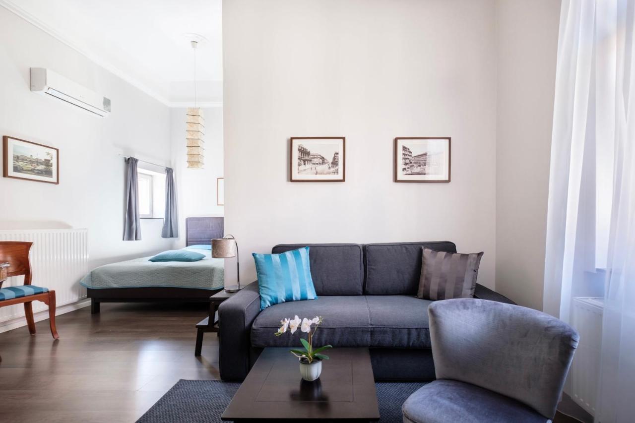 Andrassy Garden Apartment In Center Budapest Exteriör bild